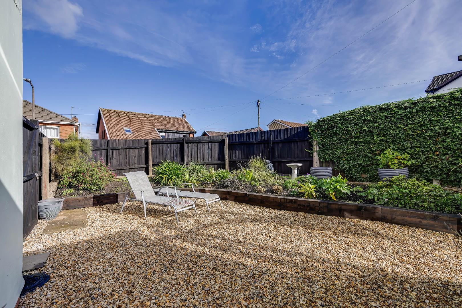 15 Hellas Drive, Barry, CF62 8AW